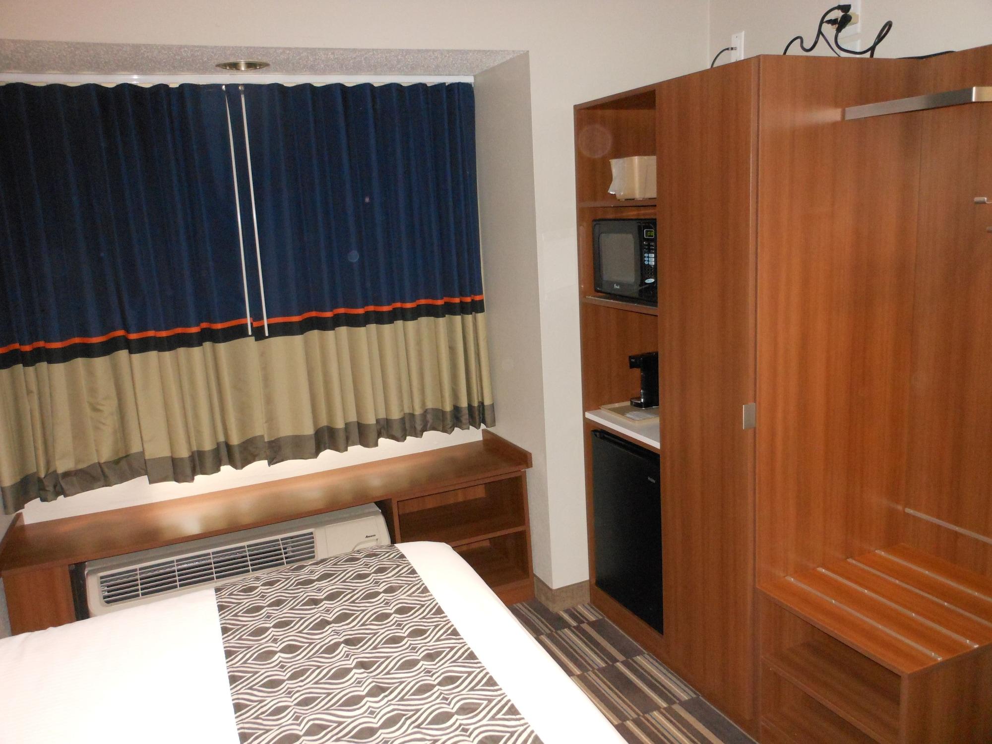 Microtel & By Wyndham Hotel Sioux Falls