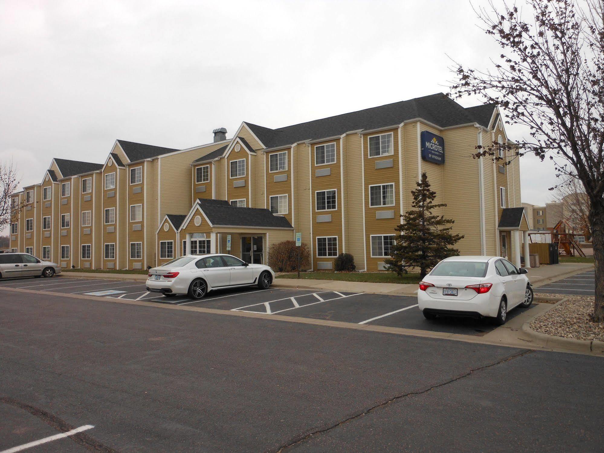 Microtel & By Wyndham Sioux Falls