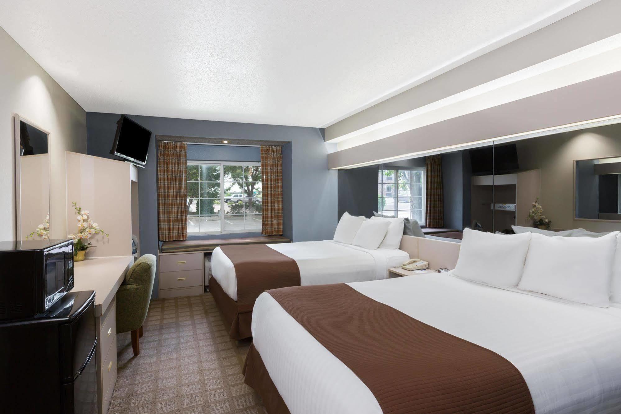 Microtel & By Wyndham Sioux Falls